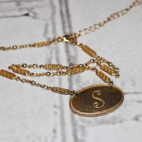 🌟✨ Gold Monogrammed “S” Necklace · 16–19" Adjustable - Picture 1 of 7